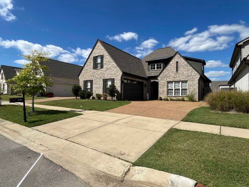 10254 Evergreen Manor Cv, Lakeland, TN, 38002-1070 | Card Image