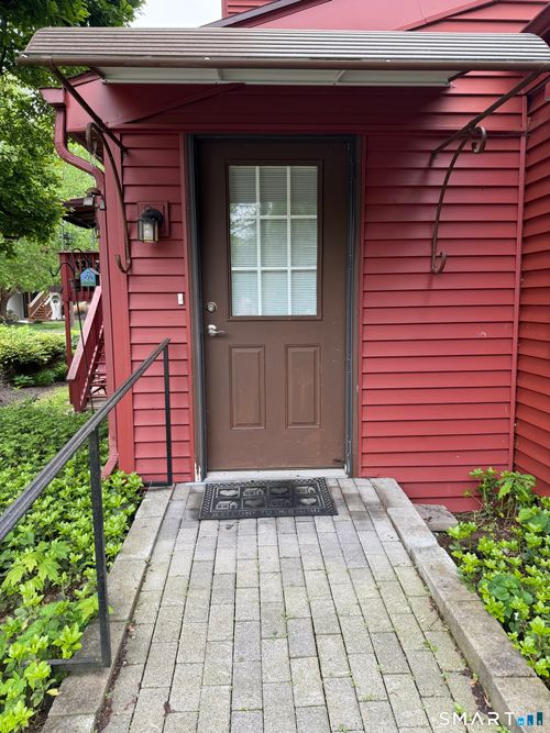 139-139 Hollister Way N, Glastonbury, CT, 06033-3117 | Card Image