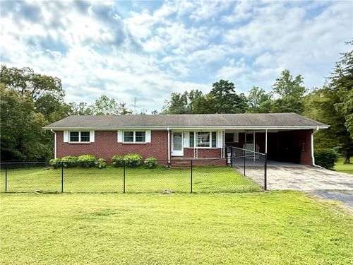 1006 Kaye St, Seneca, SC, 29678-1233 | Card Image