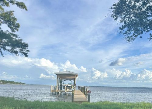 346 Beatrice Point Rd, Freeport, FL, 32439-3742 | Card Image