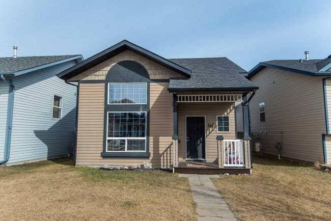 376 Lancaster Drive, Home with 3 bedrooms, 2 bathrooms and 2 parking in Red Deer AB | Image 1