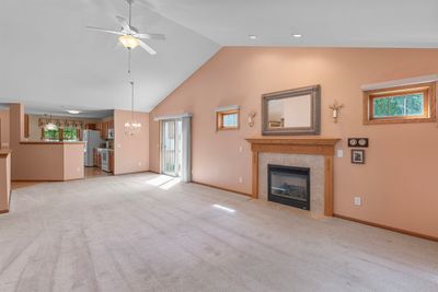 9913 Hawks Nest Drive, Condo with 4 bedrooms, 3 bathrooms and null parking in Madison WI | Image 2