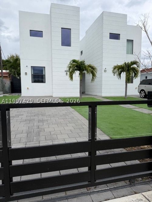 3645 Sw 3rd St, Miami, FL, 33135-2543 | Card Image