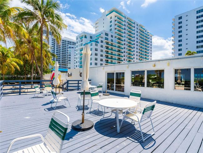 1105 - 5005 Collins Ave, Condo with 1 bedrooms, 1 bathrooms and null parking in Miami Beach FL | Image 19