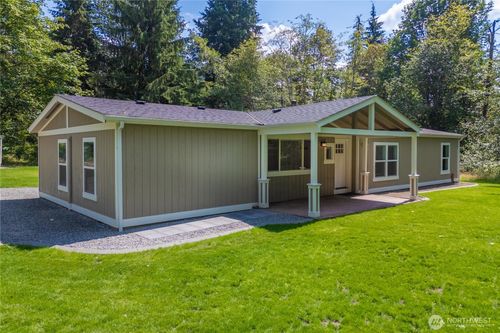 11508 344th Ave Ne, Carnation, WA, 98014-7111 | Card Image