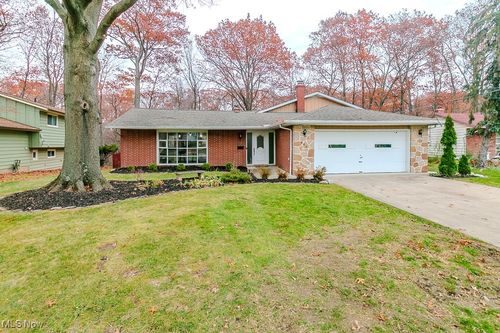 363 Balmoral Dr, Richmond Heights, OH, 44143-1758 | Card Image