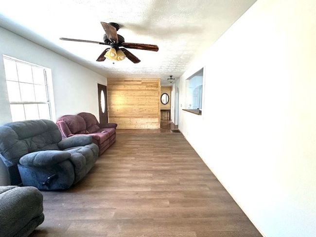 1620 Right Fork Bens Crk, House other with 3 bedrooms, 2 bathrooms and null parking in Wharncliffe WV | Image 13