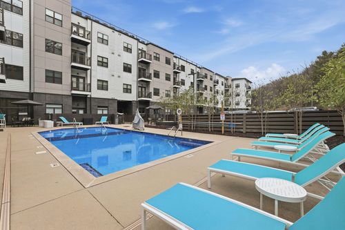 782 Riverfront Pkwy, CHATTANOOGA, TN, 37402-1617 | Card Image