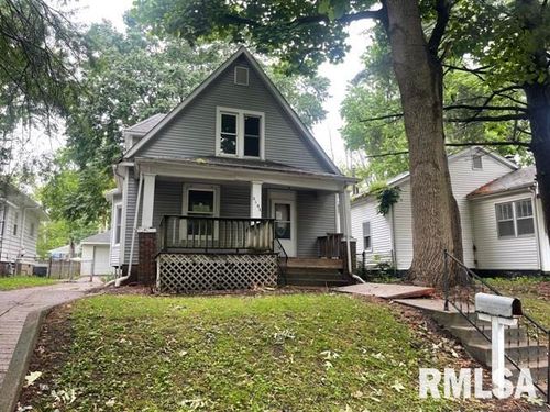 2541 S 10th St, Springfield, IL, 62703-3812 | Card Image