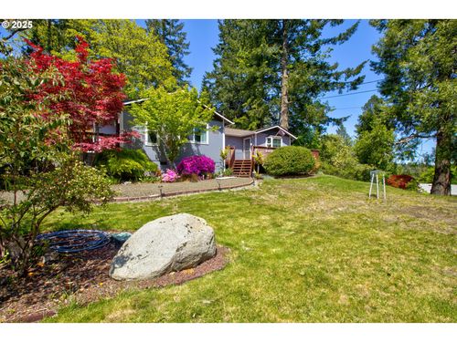 590 Fairchild St, Canyonville, OR, 97417-8740 | Card Image