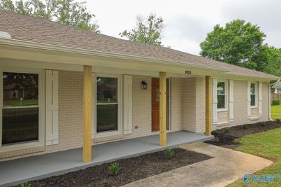 1613 8th Street, House other with 3 bedrooms, 2 bathrooms and null parking in Decatur AL | Image 2