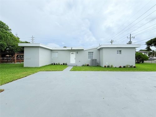 4340 Sw 19th St, West Park, FL, 33023-3416 | Card Image