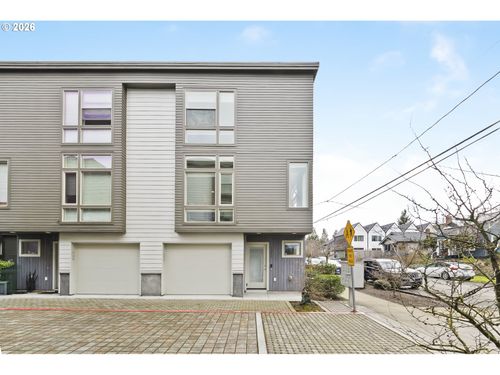 1242 N Morgan St, Portland, OR, 97217-1685 | Card Image