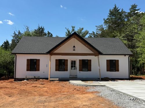 1218 Rainbow Forest Dr, Lynchburg, VA, 24502-3259 | Card Image