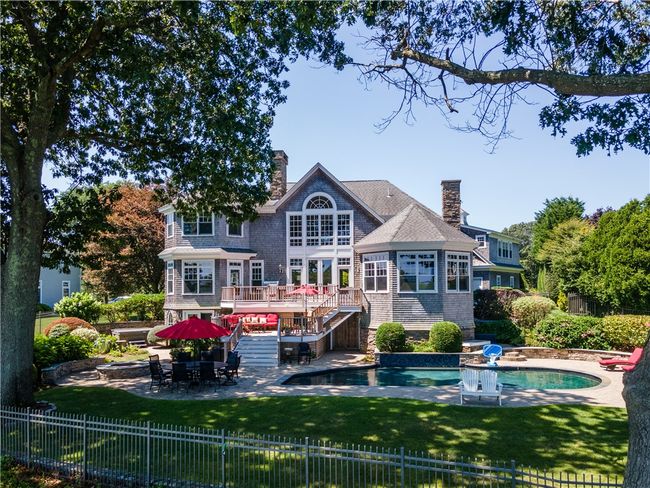 75 Roger Williams Dr, House other with 4 bedrooms, 4 bathrooms and 6 parking in North Kingstown RI | Image 41