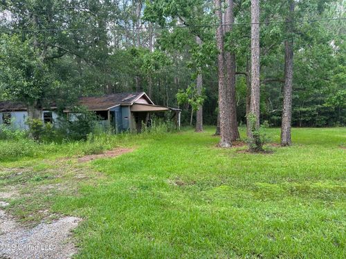 2220 Falcon Dr, Gautier, MS, 39553-2725 | Card Image