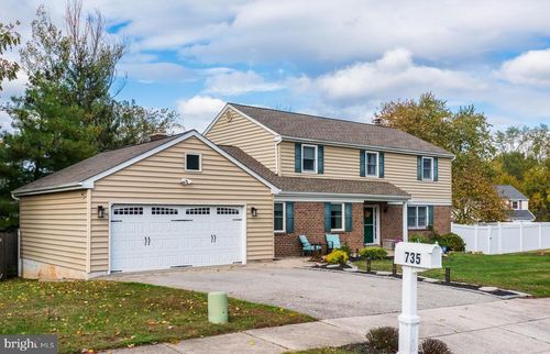 735 Champlain Dr, King Of Prussia, PA, 19406-1558 | Card Image