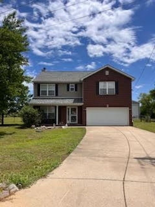 123 Arkansas Ct, Murfreesboro, TN, 37129-4709 | Card Image