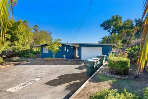 10111 Pinnacle Ln, La Mesa, CA, 91941-4359 | Card Image