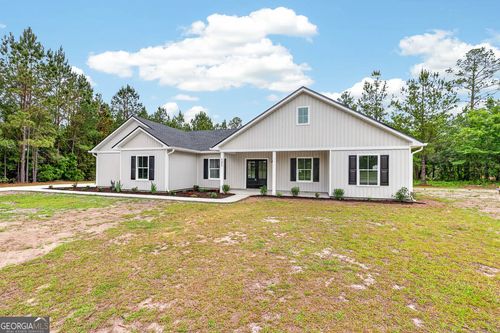 121 Bartram Loop, Waynesville, GA, 31566 | Card Image