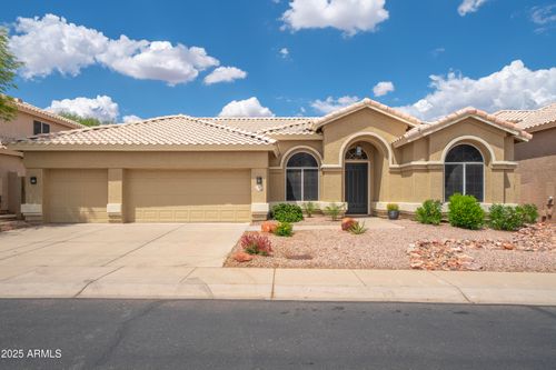 6388 W Donald Dr, Glendale, AZ, 85310-4251 | Card Image