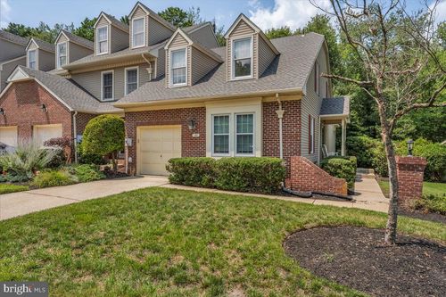 105 Berkshire Way, MARLTON, NJ, 08053-4219 | Card Image