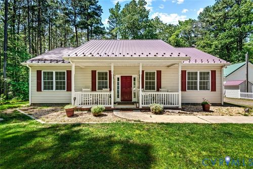 134 Pioneer Trl, HAGUE, VA, 22469-3175 | Card Image