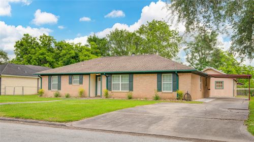 1461 Camellia Dr, Sweeny, TX, 77480-1005 | Card Image