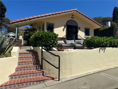 622 Sheldon St, El Segundo, CA, 90245-3035 | Card Image