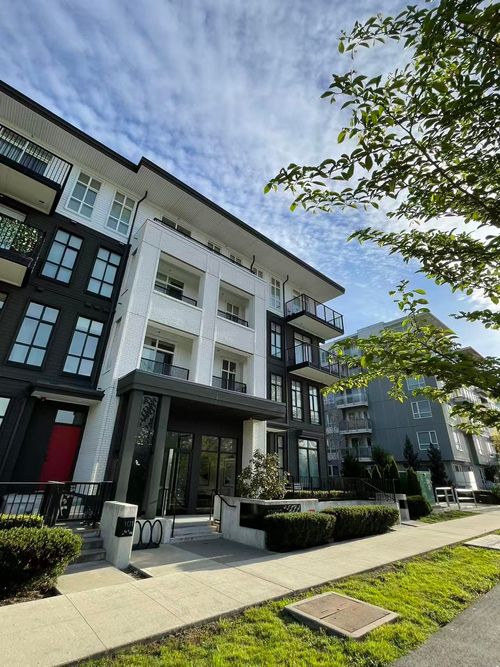 13933 105 Blvd, Surrey, BC, V3T0R6 | Card Image