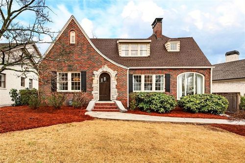 461 Pine Tree Dr Ne, Atlanta, GA, 30305-3416 | Card Image