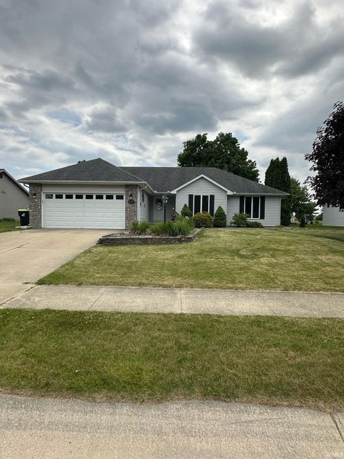 405 Carlisle Dr, Huntington, IN, 46750-9786 | Card Image