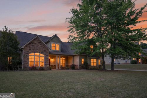 310 Ivy Ln, Senoia, GA, 30276-1592 | Card Image