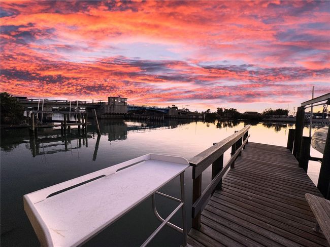 APT-10 - 109 Bayshore Rd, Condo with 2 bedrooms, 2 bathrooms and null parking in Nokomis FL | Image 45