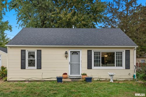 5007 48th St, Moline, IL, 61265-7515 | Card Image