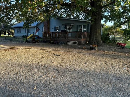 32954 Irish Ln, Brighton, IL, 62012-3992 | Card Image