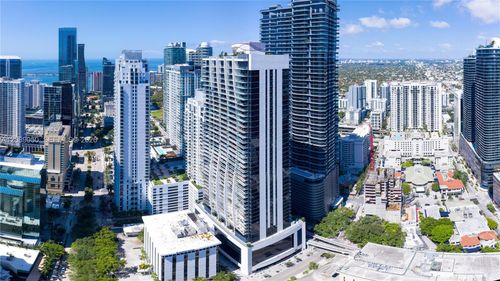 3905-1010 Brickell Ave, Miami, FL, 33131-3757 | Card Image