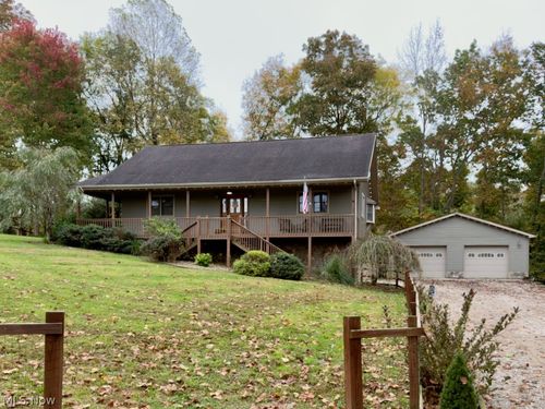 343 Tanner Ln, Walker, WV, 26180-5623 | Card Image