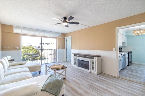 apt-601-1455 West Ave, Miami Beach, FL, 33139-3753 | Card Image