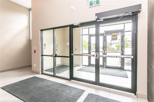 205 - 249 Grey Silo Rd, House attached with 2 bedrooms, 2 bathrooms and 1 parking in Waterloo ON | Image 6