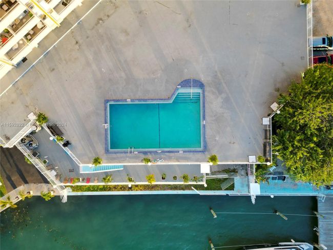 304 - 7904 West Dr, Condo with 0 bedrooms, 1 bathrooms and null parking in North Bay Village FL | Image 17