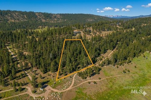 5541 Lupine Ln, McCall, ID, 83638-1039 | Card Image