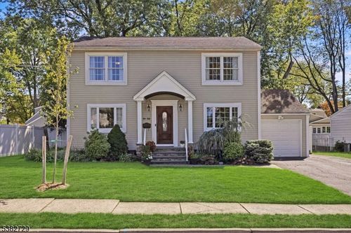 14 Floral Ln, Midland Park, NJ, 07432-1106 | Card Image