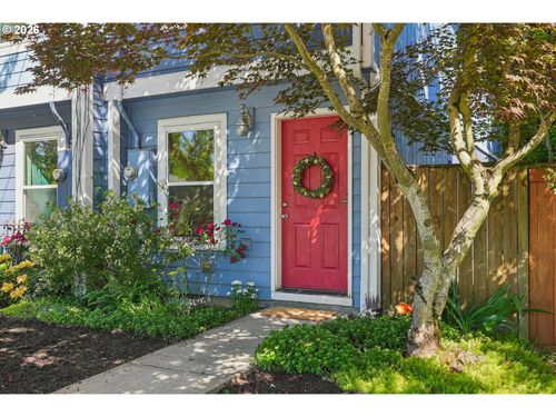 6677 N Columbia Way, Portland, OR, 97203-1806 | Card Image