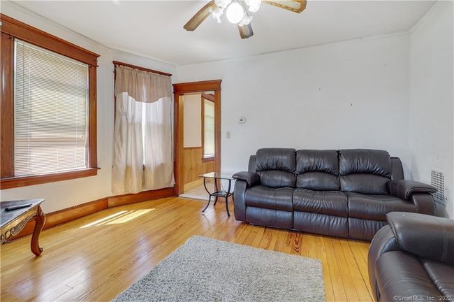 19 5 Th St, Home with 5 bedrooms, 3 bathrooms and null parking in Ansonia CT | Image 9