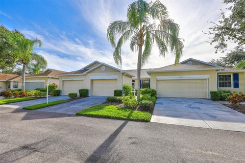 36-2335 Nantucket Dr, SUN CITY CENTER, FL, 33573-8005 | Card Image