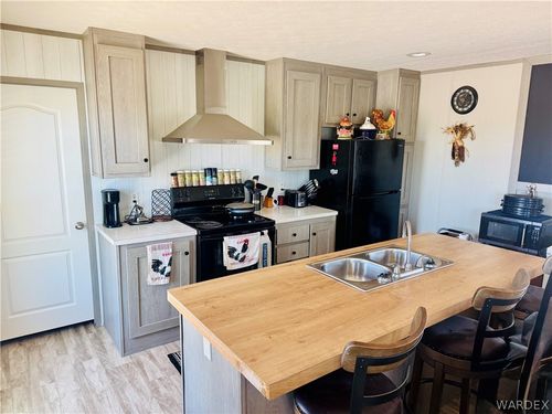 12347 S Third St, Yucca, AZ, 86438-0138 | Card Image