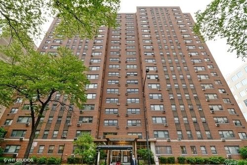 703-2909 Sheridan Rd, Chicago, IL, 60657-5907 | Card Image