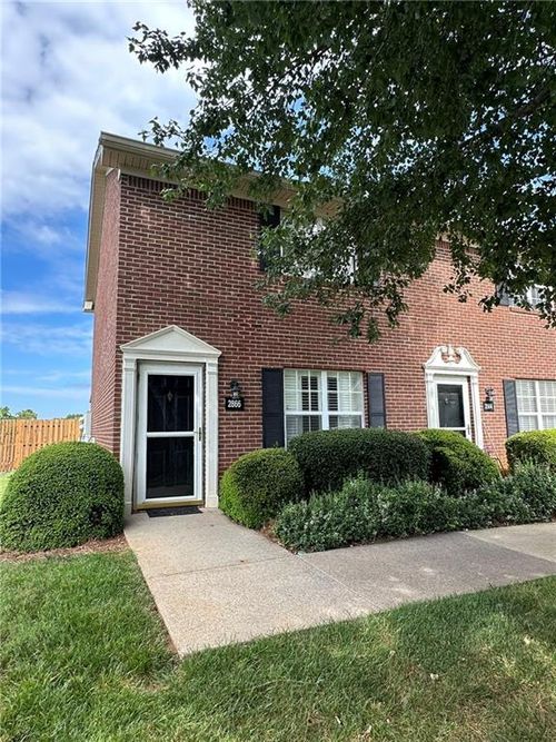 2866 Florence Dr, Gainesville, GA, 30504-5659 | Card Image