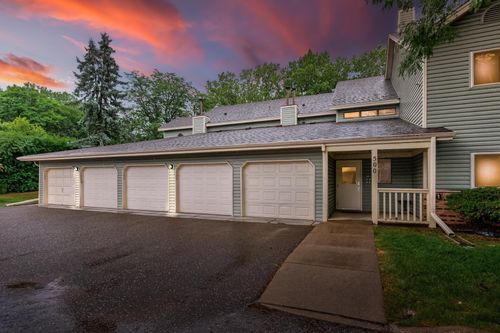 102-500 Etna St, Saint Paul, MN, 55106-5842 | Card Image